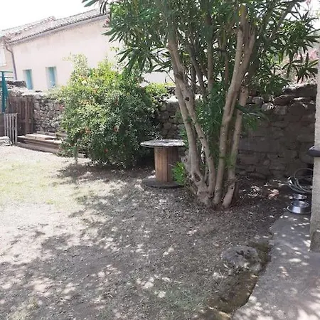 Maison De Village - Grand Jardin Holiday home Saint-Quentin-la-Poterie